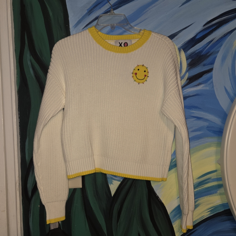 Elegant White and Yellow Women's Sweater